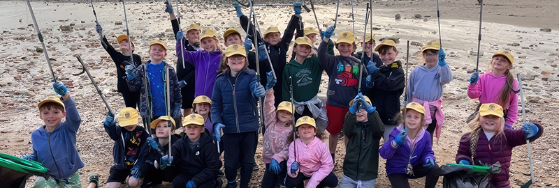 Winthorpe Primary School and staff from Hunstanton SEA LIFE